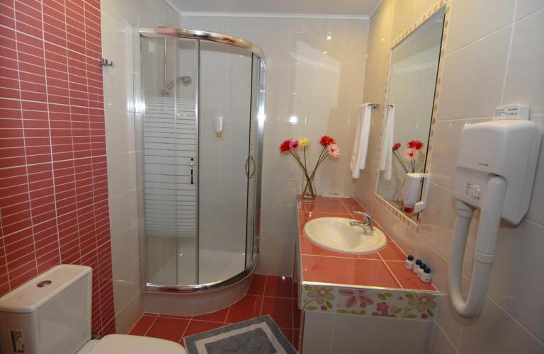 hotel Astir Notos - kupatilo