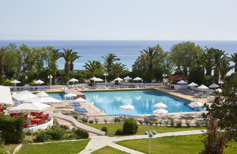 hotel Pallini Beach - bazen